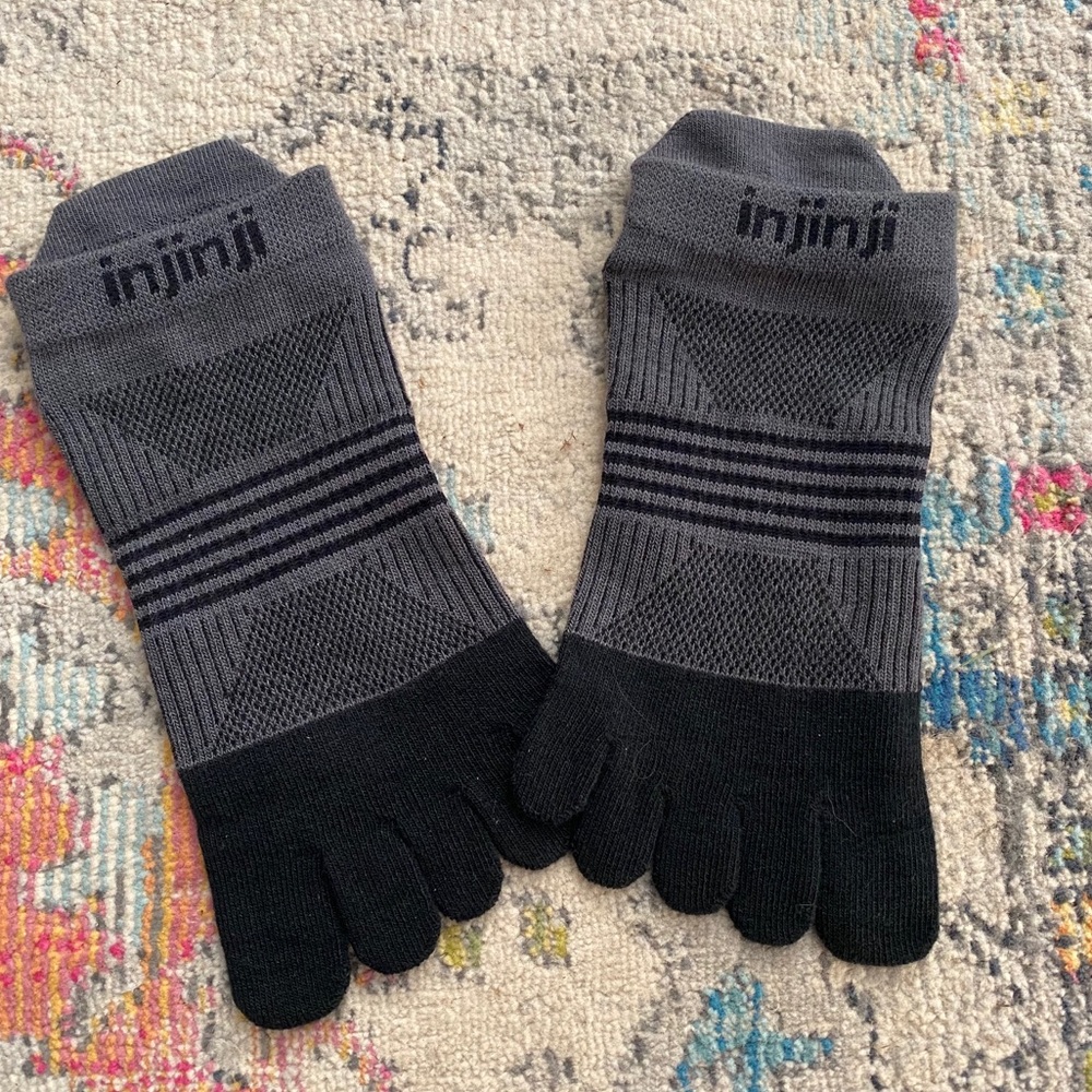 NWOT Injinji Running Socks, M/L